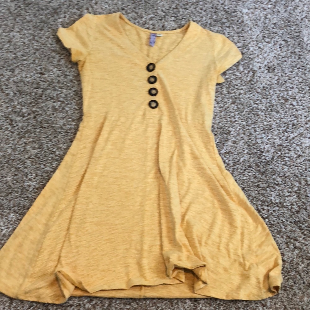 Super cute summery casual dress